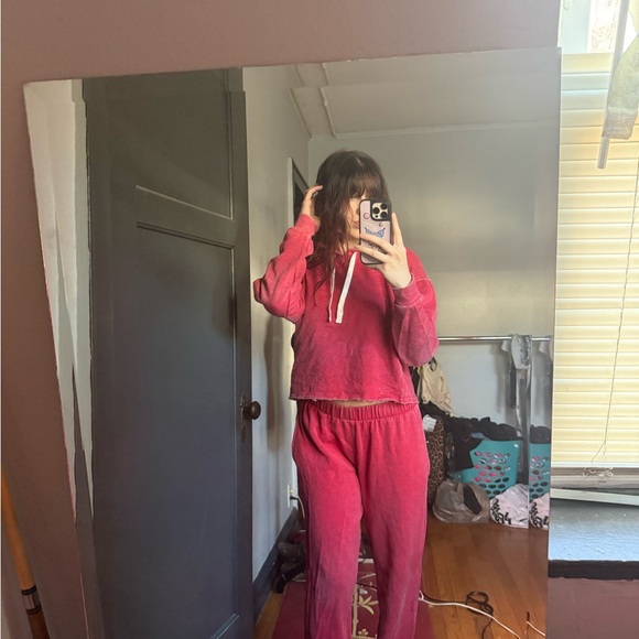 Colsie Red Lounge Set - Picture 2 of 4